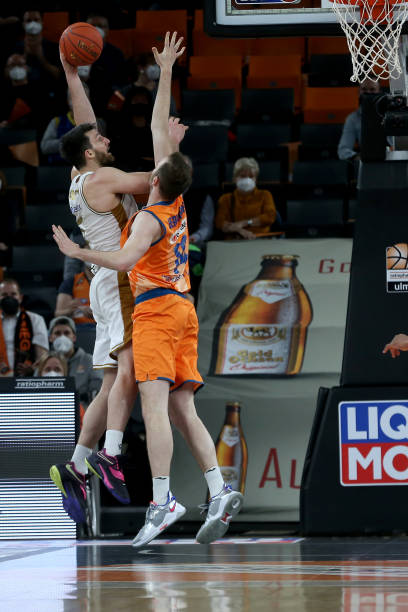 他必须提前 他必须提前