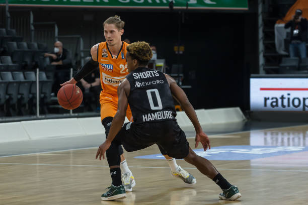 及卓越的移 及卓越的移